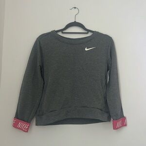 Grey Nike dry-fit crew neck with reversible sleeves!